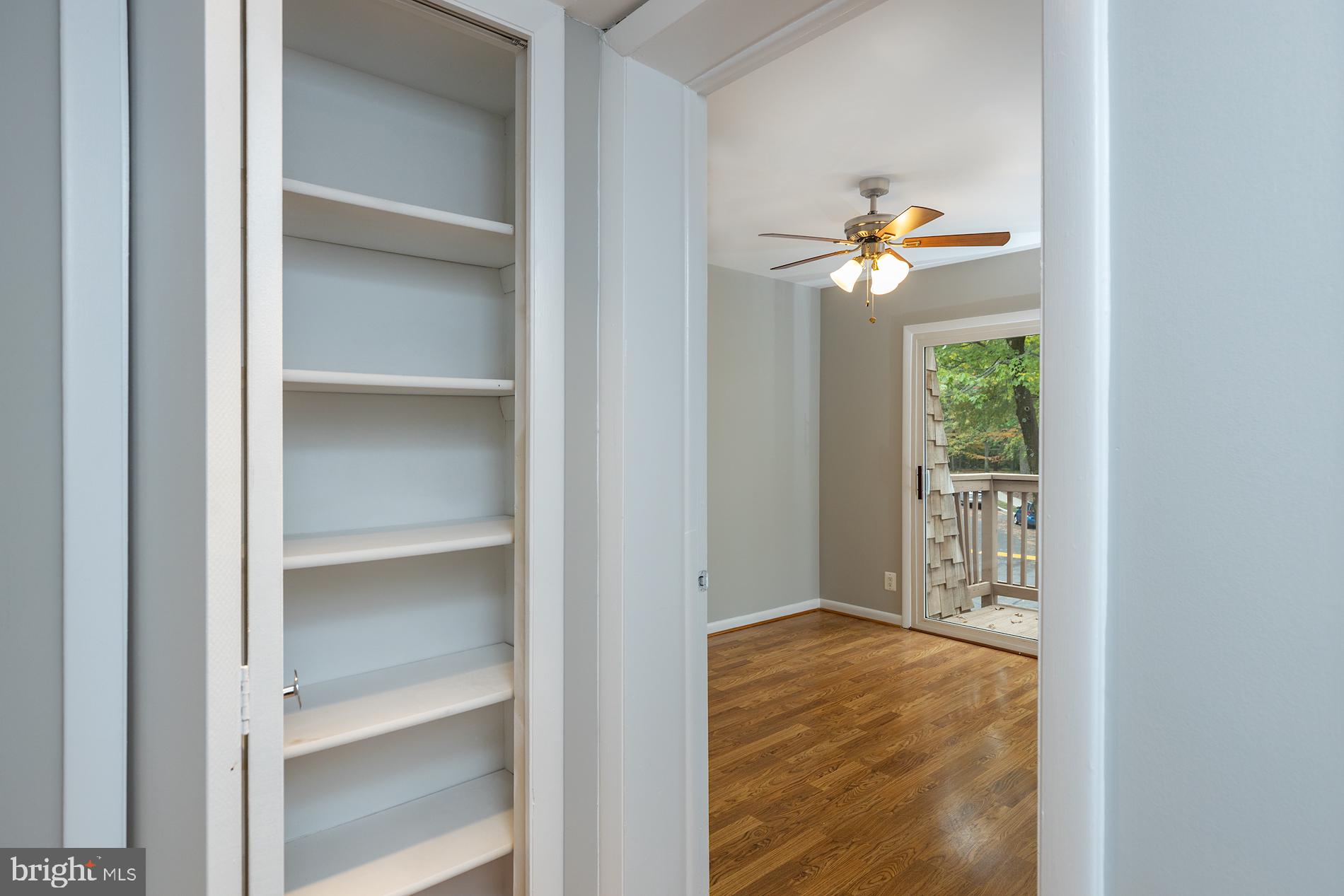 1638 Valencia Way Reston, VA 20190 - Photo 26 of 42