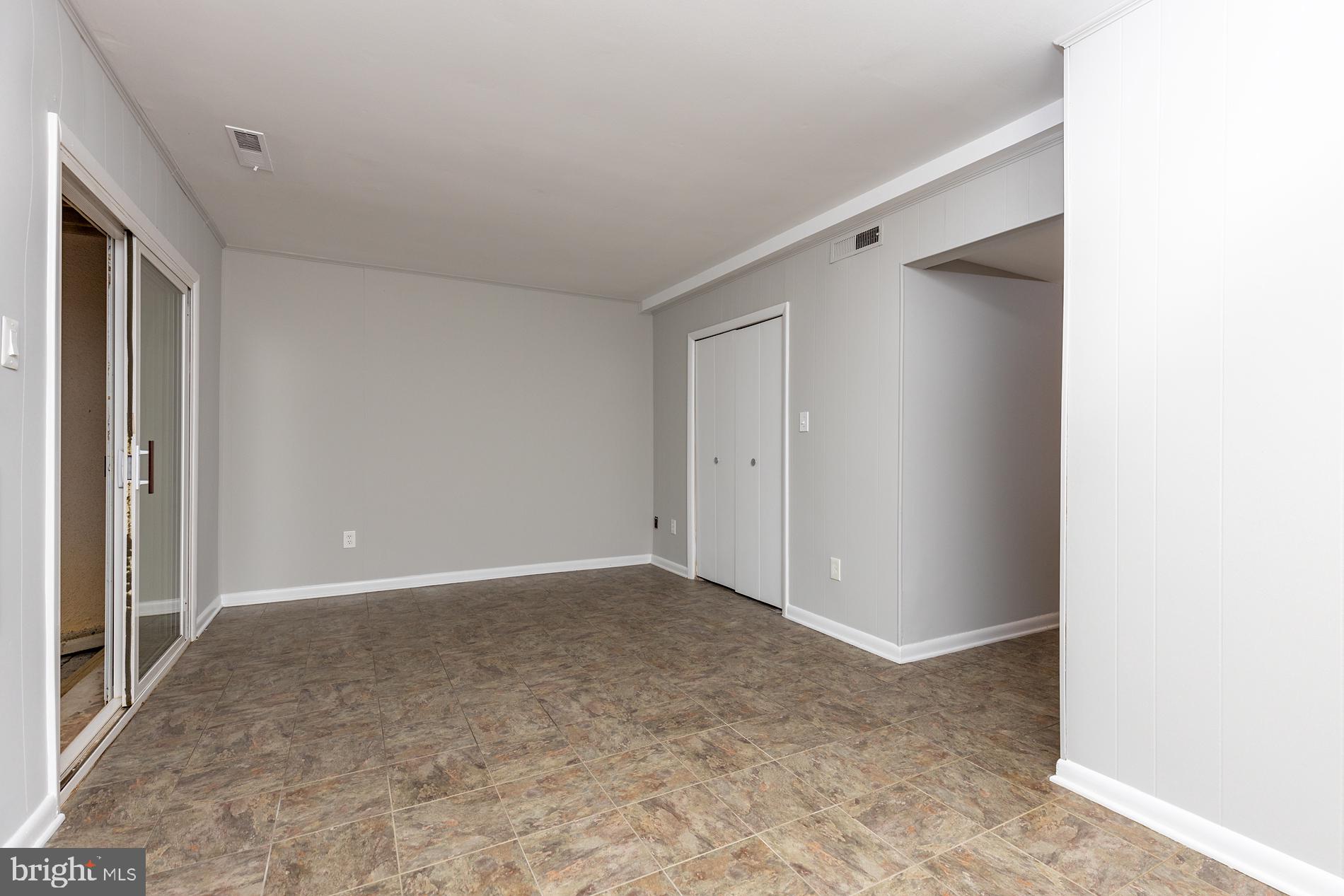 1638 Valencia Way Reston, VA 20190 - Photo 30 of 42
