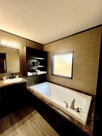 $215,000 | 132 Kiowa Court, Rosharon, TX 77583