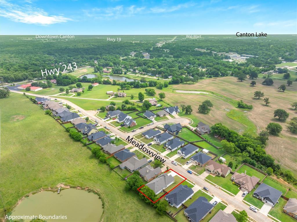 1868 Meadowview Canton, TX 75103 - Photo 5 of 40 an aerial view of residential houses with outdoor space
