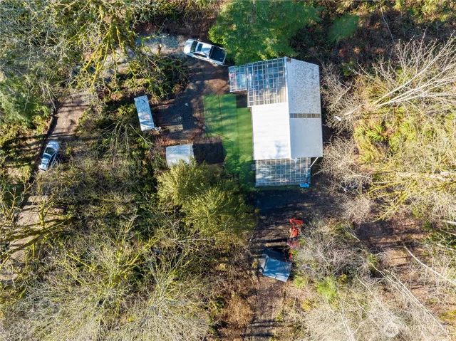 a house view with a outdoor space