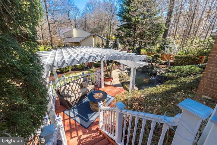 11928 Appling Valley Road Fairfax, VA 22030 - Photo 5 of 16