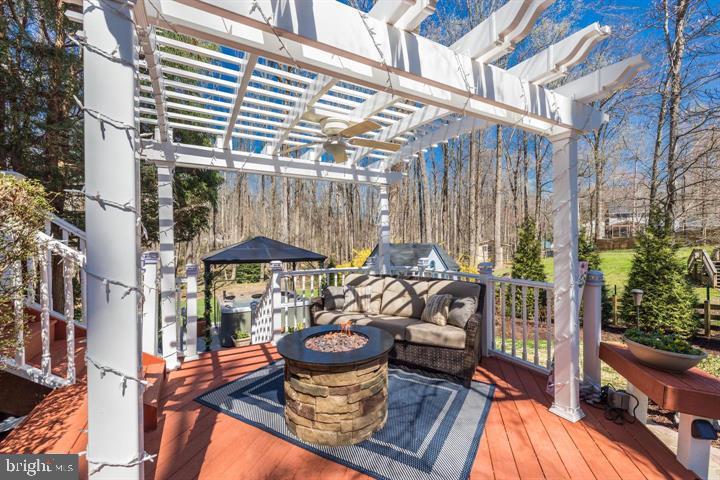 11928 Appling Valley Road Fairfax, VA 22030 - Photo 7 of 16