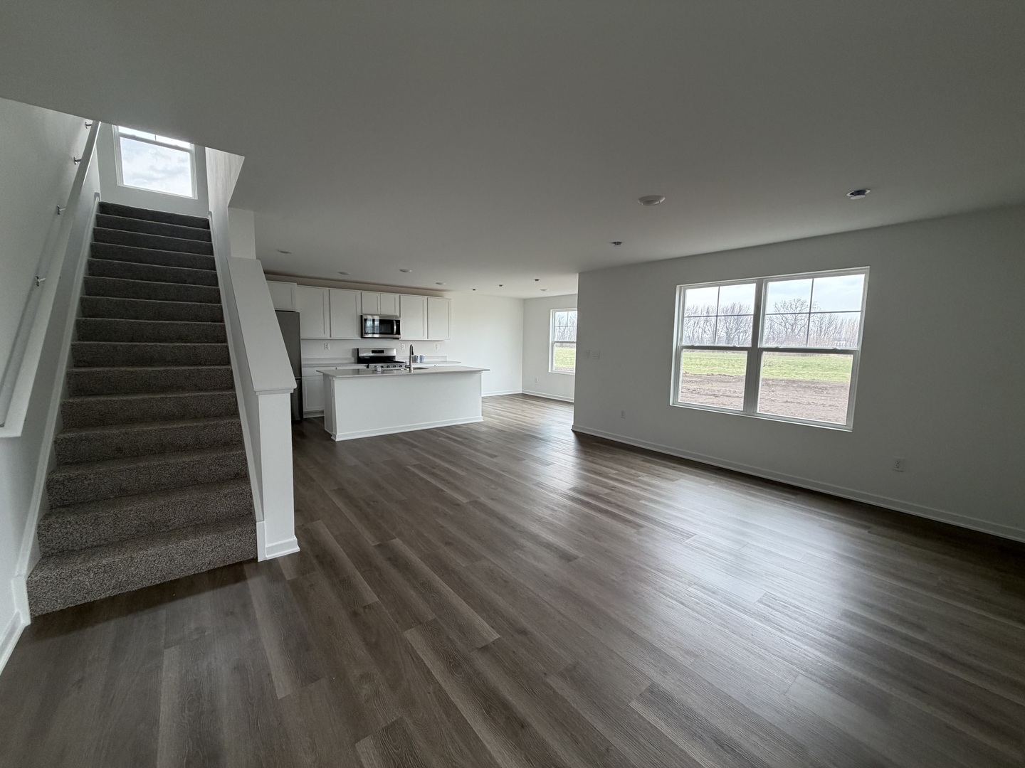 116 Cornerstone Crossing Hampshire, IL 60140 - Photo 4 of 12