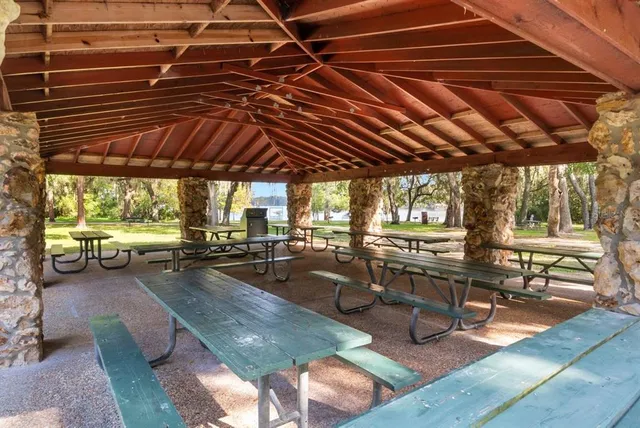 $399,000 | 570 East 5th Street, Chuluota, FL 32766