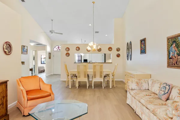 $369,000 | 7825 Lexington Club Boulevard, Unit B, Delray Beach, FL 33446