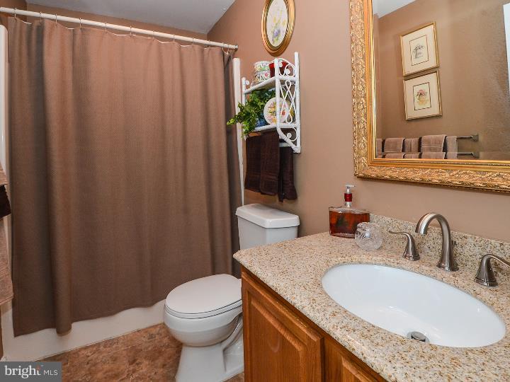 75 Ridge Run Road Sellersville, PA 18960 - Photo 22 of 25 Bathroom