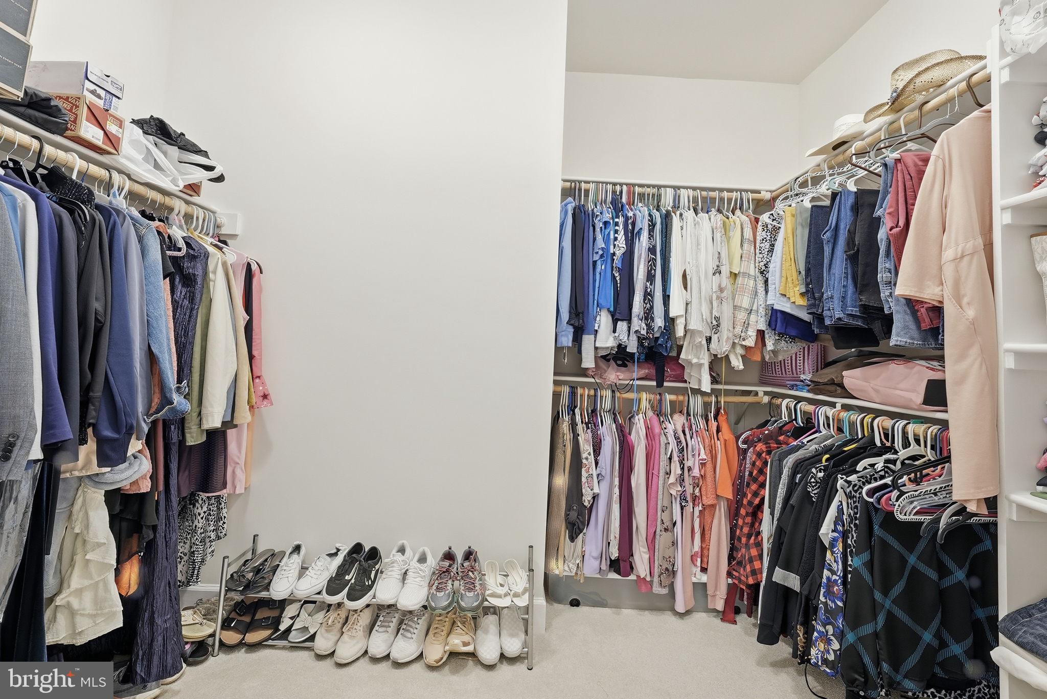 2867 Hill Road Vienna, VA 22181 - Photo 38 of 66 Gallery Image 38