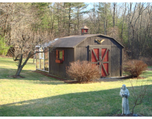 89 Snow Road West Brookfield, MA 01585 - Photo 7 of 15 Gallery Image 7