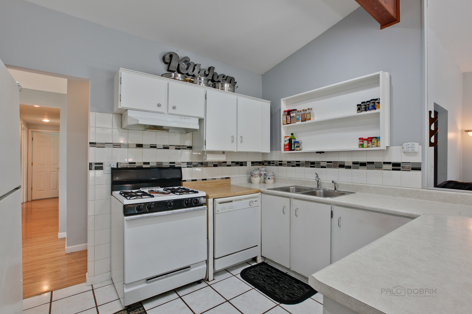 1415 Paddock Road Spring Grove, IL 60081 - Photo 19 of 48