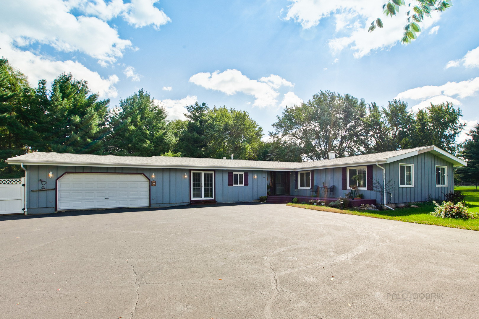 1415 Paddock Road Spring Grove, IL 60081 - Photo 4 of 48