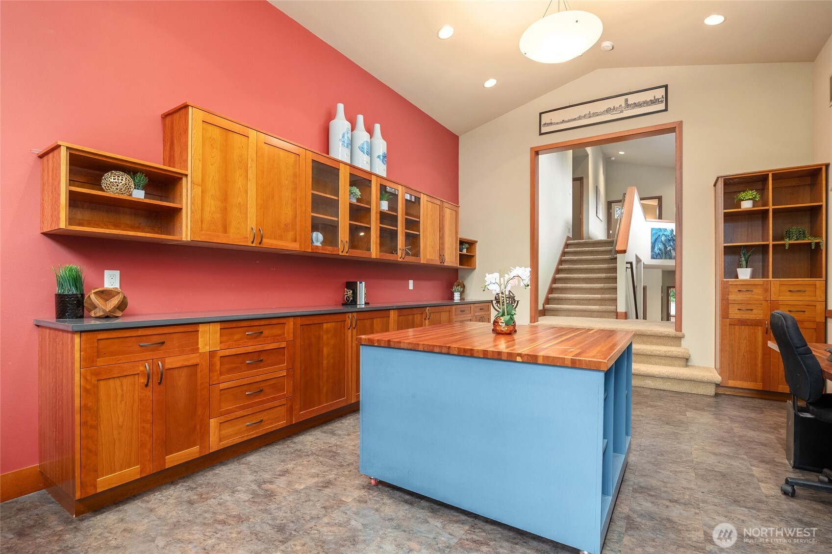 19915 Southeast Petrovitsky Road Maple Valley, WA 98038 - Photo 14 of 40