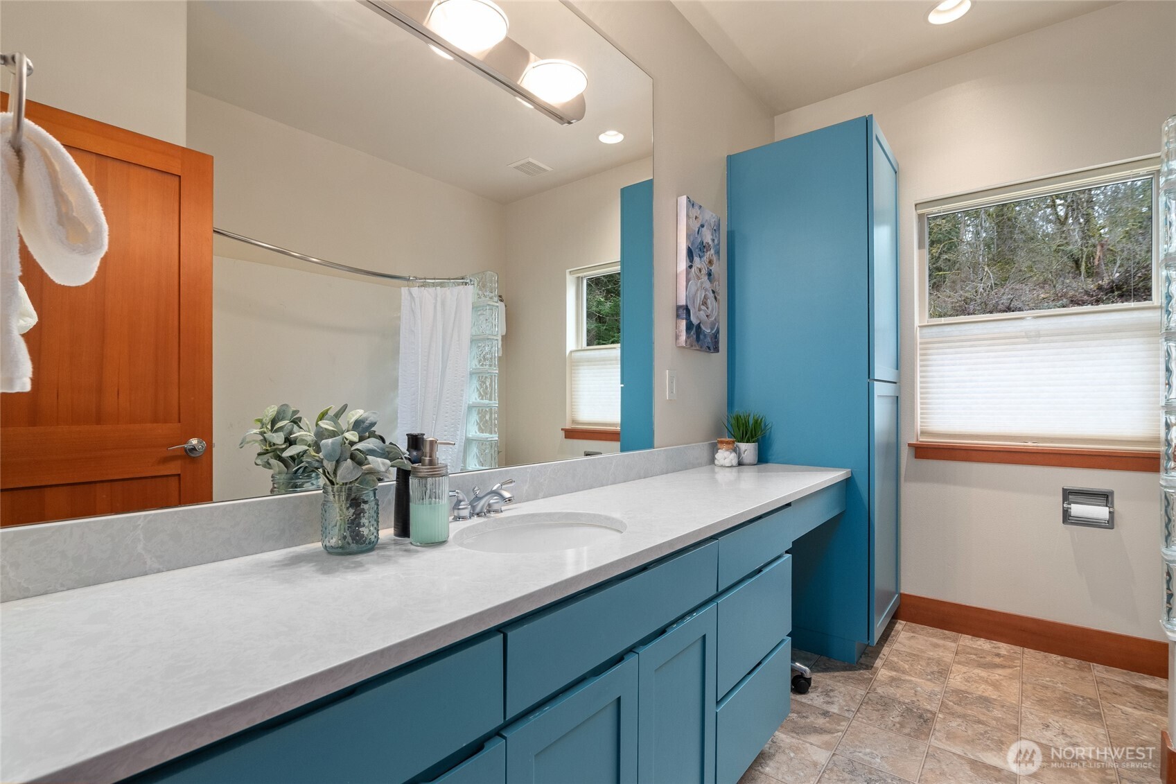 19915 Southeast Petrovitsky Road Maple Valley, WA 98038 - Photo 24 of 40