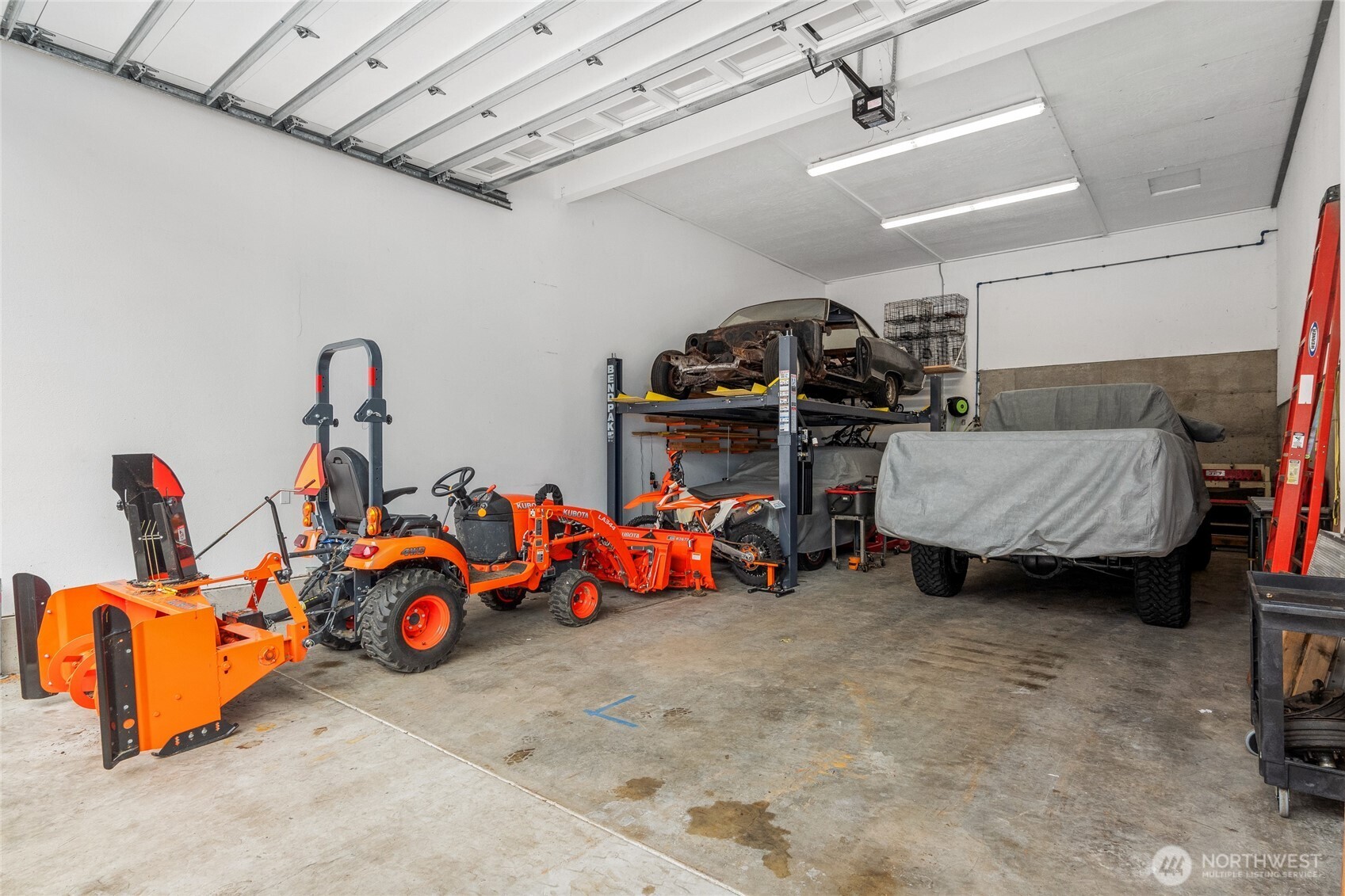 19915 Southeast Petrovitsky Road Maple Valley, WA 98038 - Photo 36 of 40