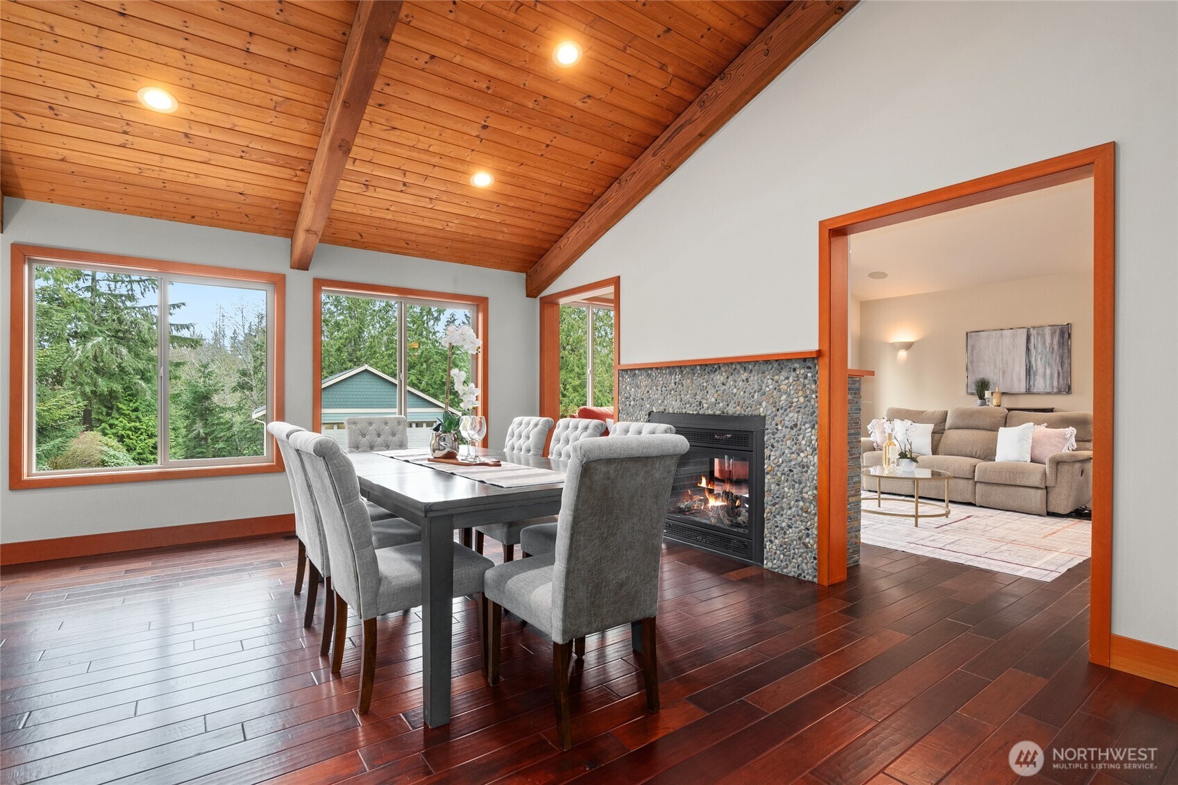 19915 Southeast Petrovitsky Road Maple Valley, WA 98038 - Photo 7 of 40