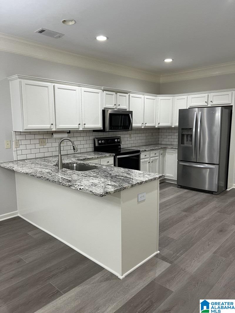 1118 Inverness Cove Way Birmingham, AL 35242 - Photo 5 of 18