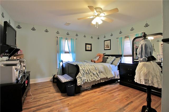 1892 River Road Clarksville, TN 37040 - Photo 10 of 20