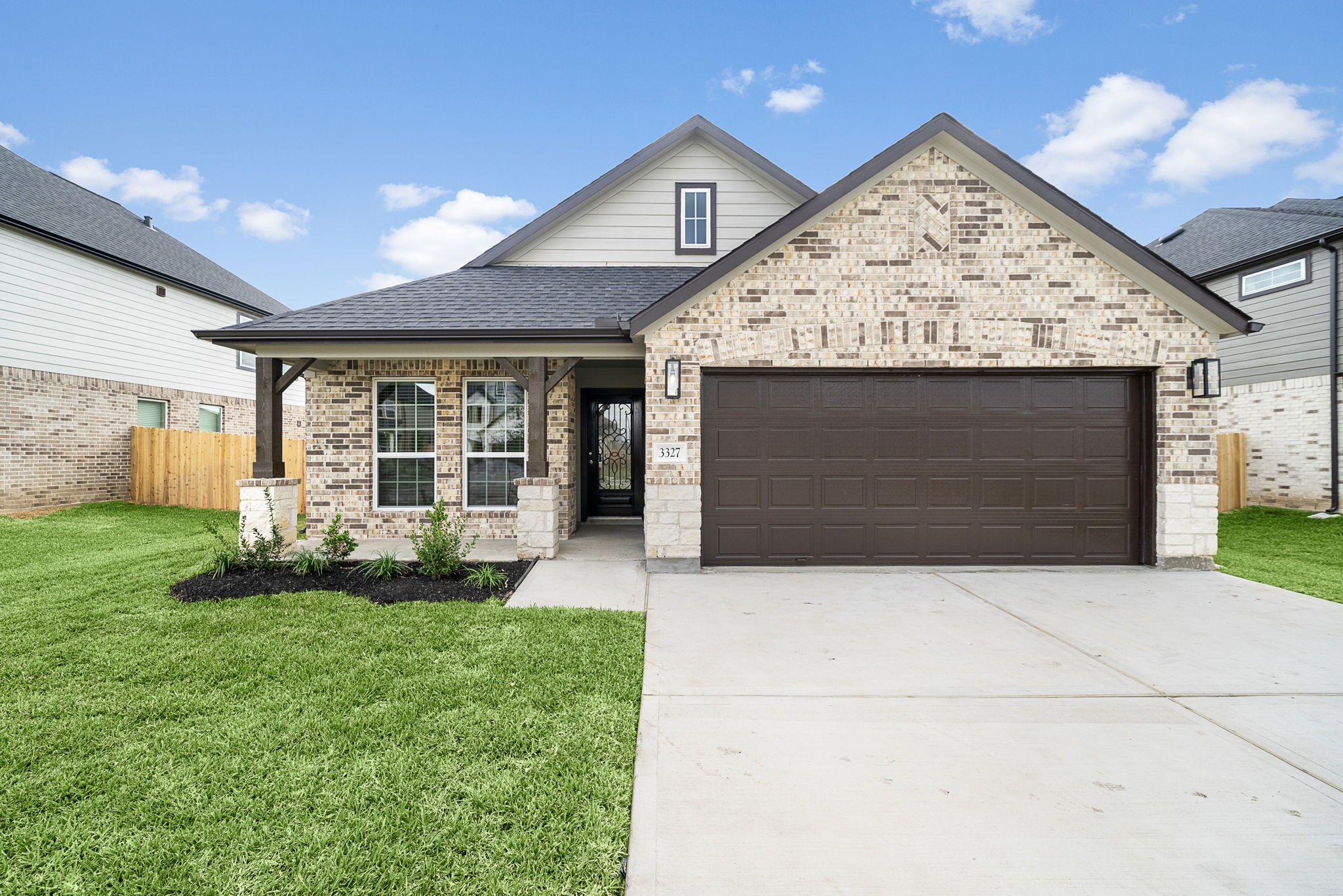 3327 Tilley Drive Rosenberg, TX 77471 - Photo 3 of 35