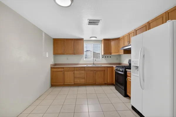 $1,650 | 7630 East Golf Avenue, Mesa, AZ 85209