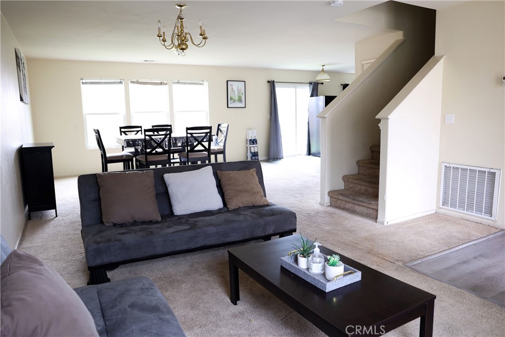 3880 Early Light Merced, CA 95348 - Photo 3 of 16