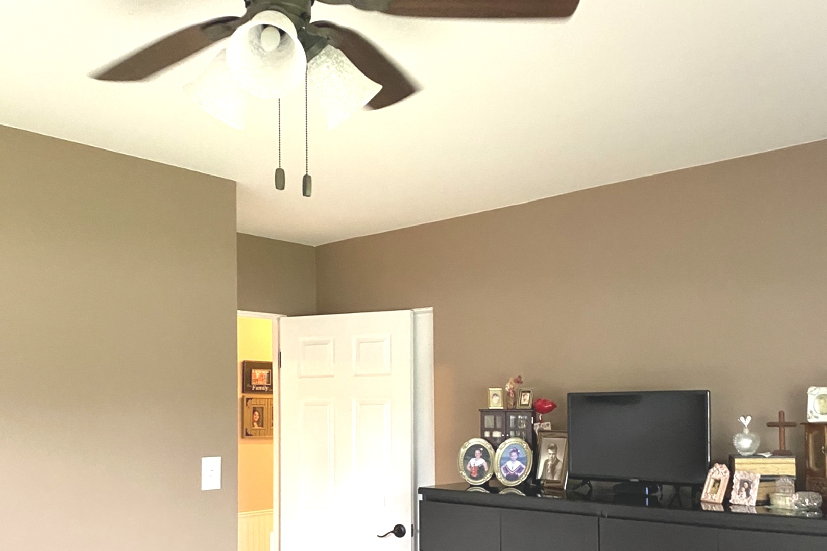 2501 Caton Farm Road Joliet, IL 60435 - Photo 18 of 57