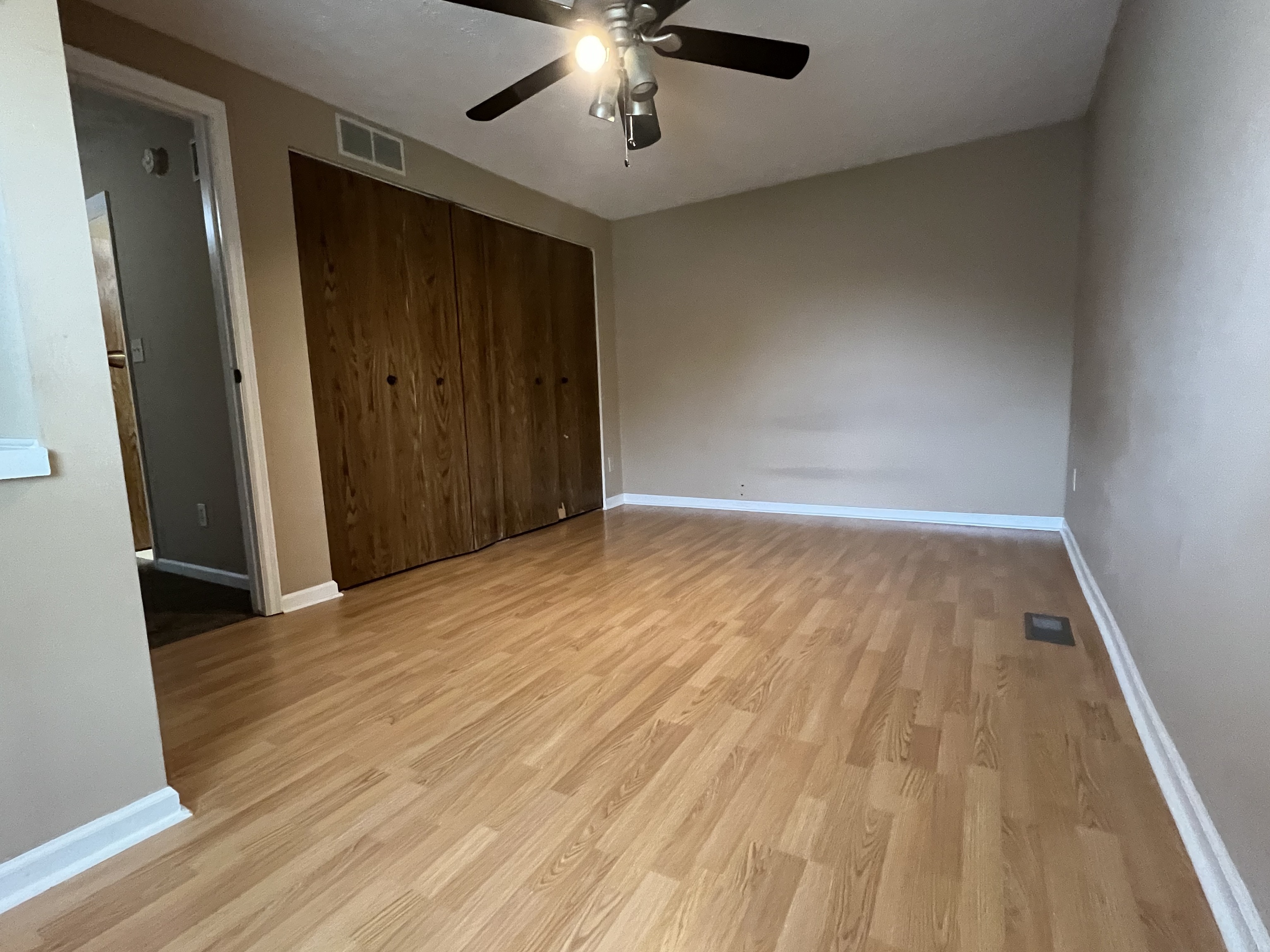 8526 Hague Road Indianapolis, IN 46256 - Photo 14 of 22 Gallery Image 14