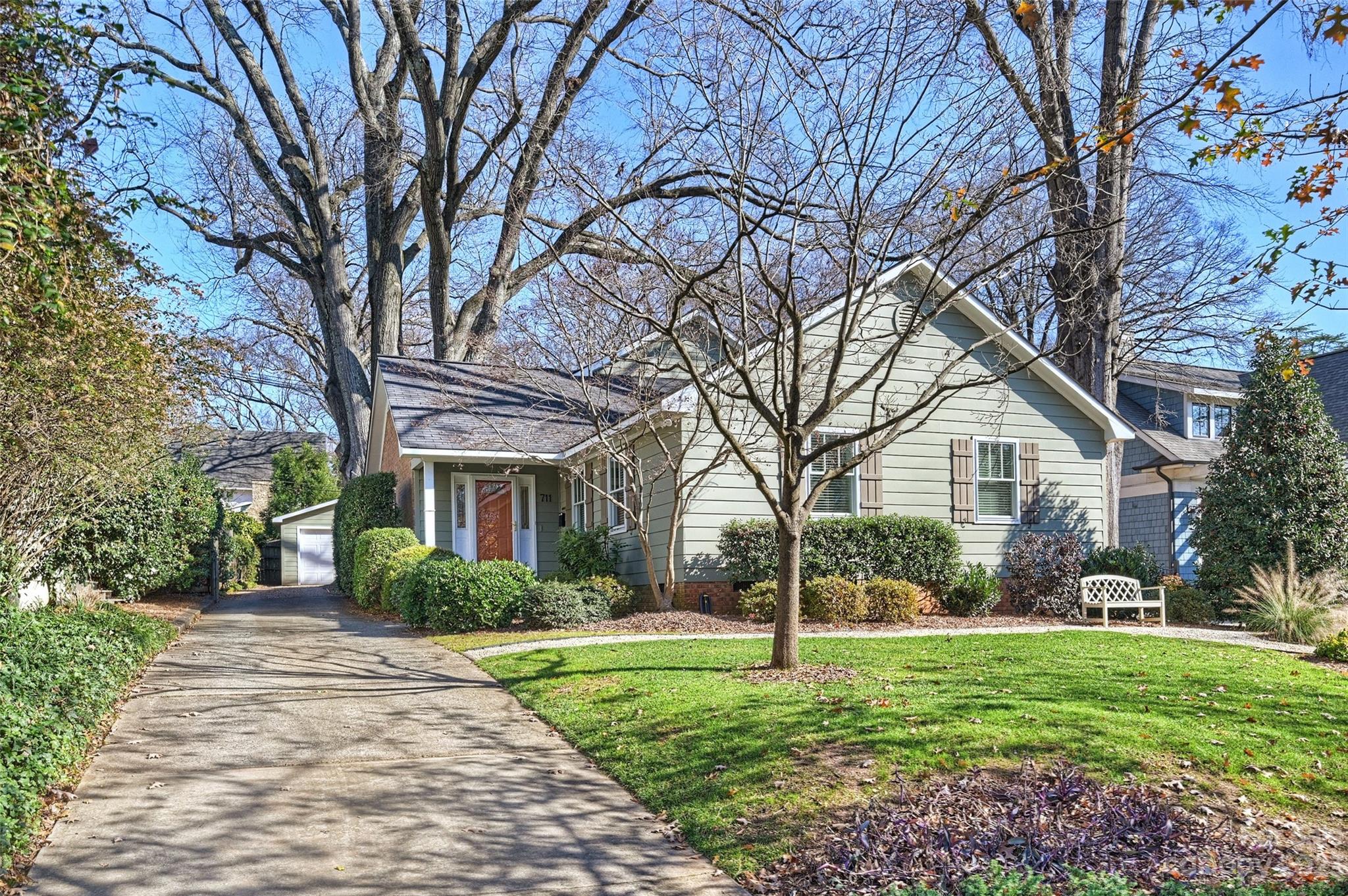 711 Romany Road Charlotte, NC 28203 - Photo 1 of 28 a front view of house with a garden