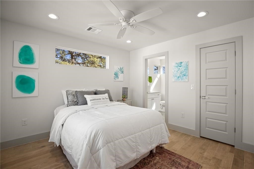 2413 East 9th Street, Unit 2 Austin, TX 78702 - Photo 12 of 38