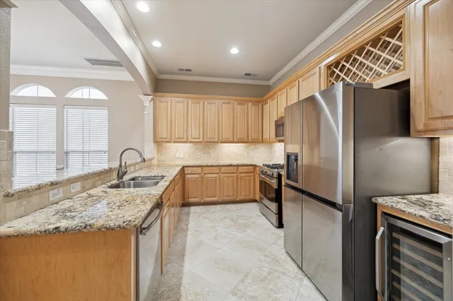 $3,500 | 5413 Lillian Street, Houston, TX 77007