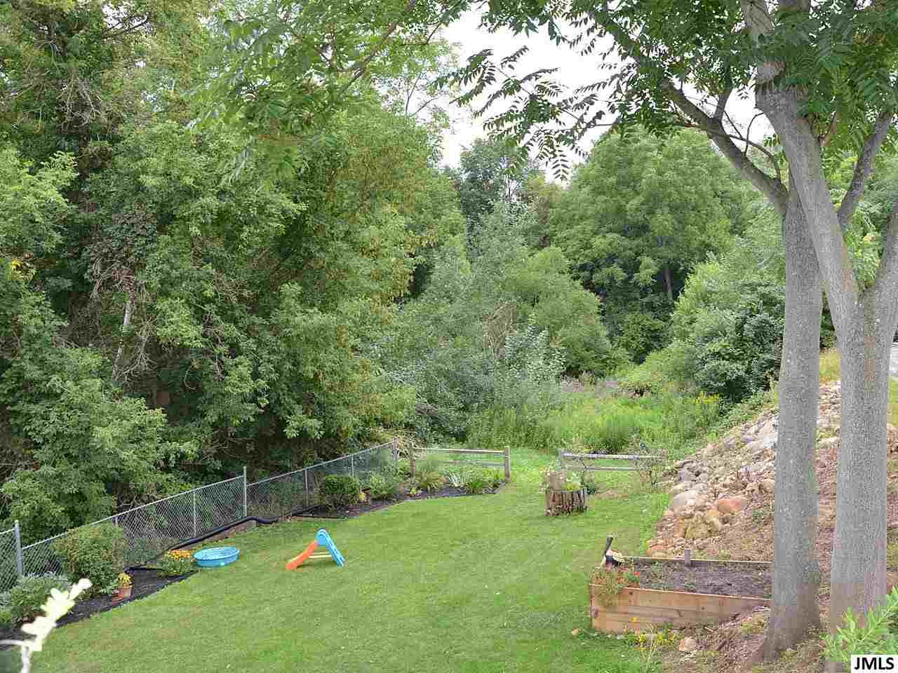 12401 Chicago Road Jerome, MI 49249 - Photo 4 of 19 Photo 4
