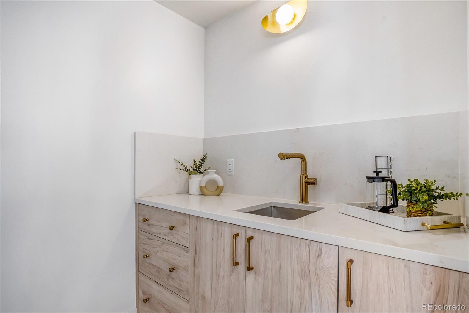 21 South Jackson Street Denver, CO 80209 - Photo 21 of 48