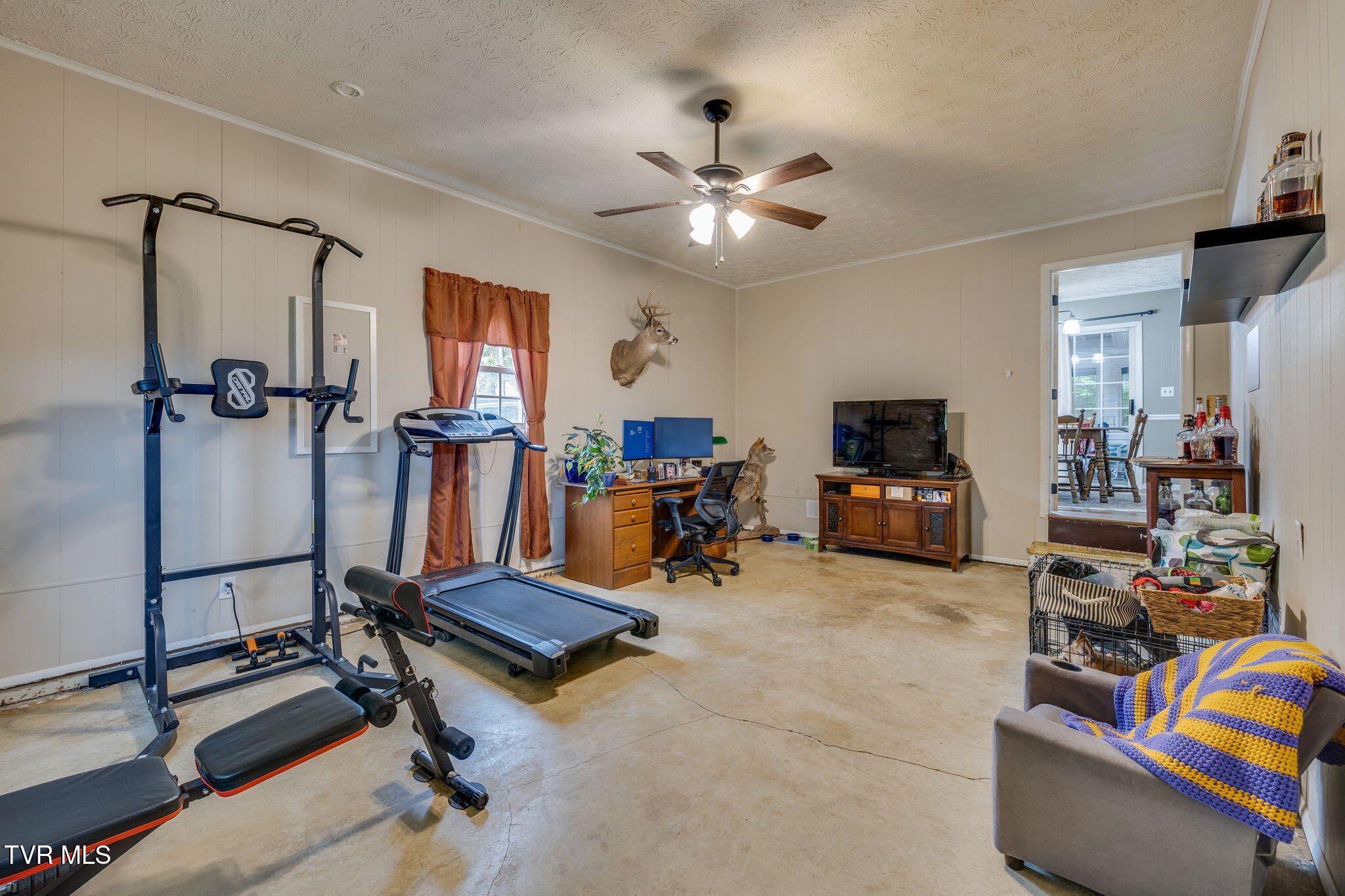 2552 Bob Little Road Elizabethton, TN 37643 - Photo 35 of 42 034