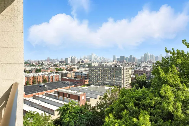 $339,000 | 100 Manhattan Avenue, Unit 416, Union City, NJ 07087