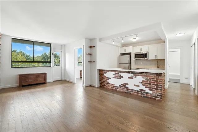 $339,000 | 100 Manhattan Avenue, Unit 416, Union City, NJ 07087