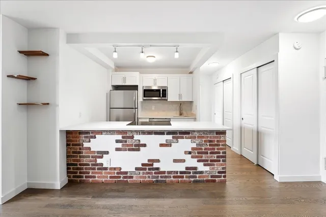 $339,000 | 100 Manhattan Avenue, Unit 416, Union City, NJ 07087