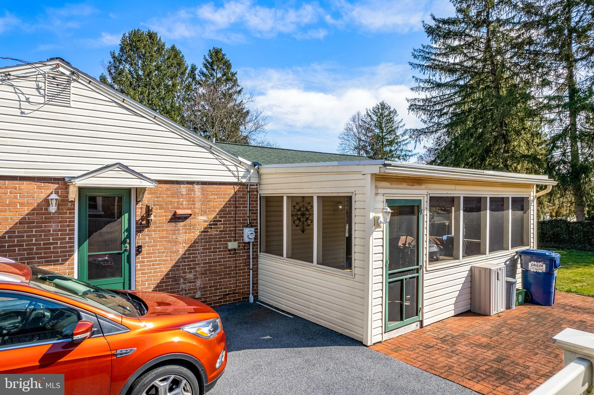 2104 Sun Valley Road Lancaster, PA 17603 - Photo 18 of 24