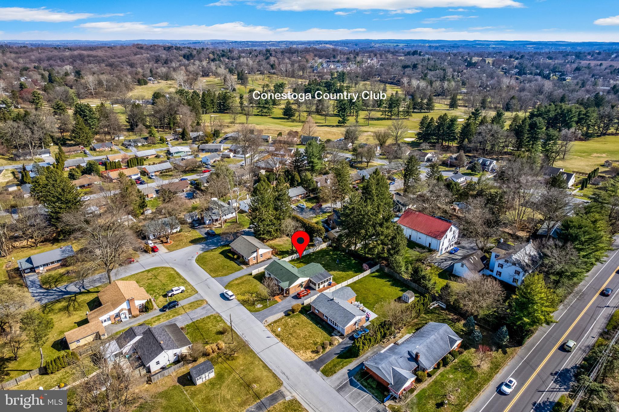 2104 Sun Valley Road Lancaster, PA 17603 - Photo 2 of 24