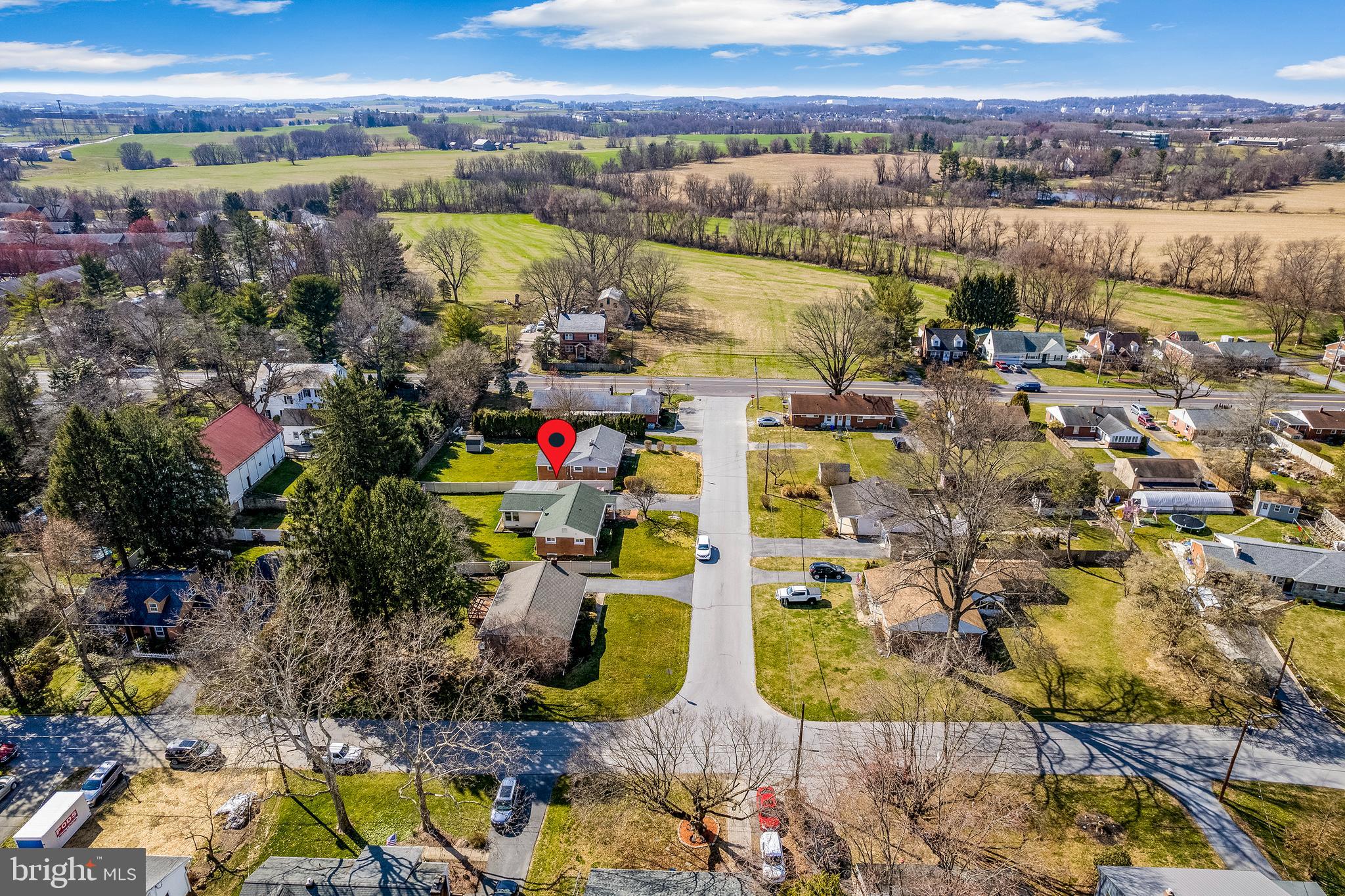 2104 Sun Valley Road Lancaster, PA 17603 - Photo 23 of 24