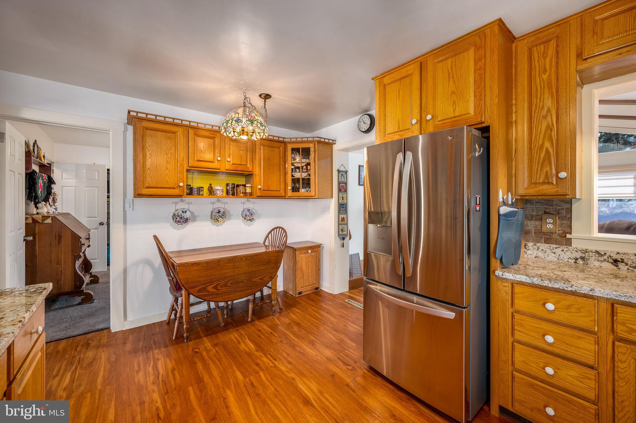 2104 Sun Valley Road Lancaster, PA 17603 - Photo 6 of 24