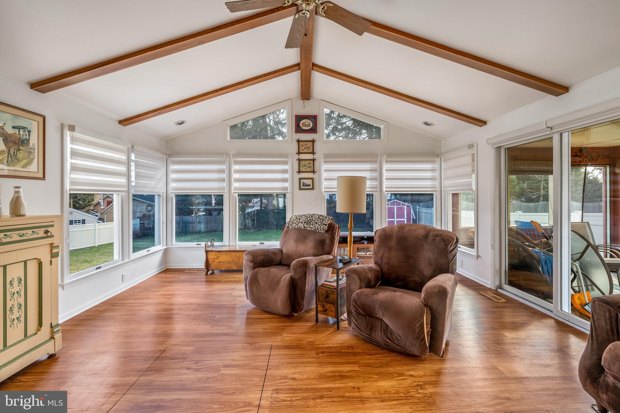 2104 Sun Valley Road Lancaster, PA 17603 - Photo 7 of 24