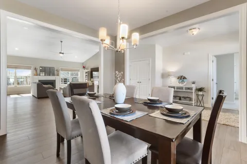 $999,999 | 560 North Boulder Ridge Drive, Lake Geneva, WI 53147