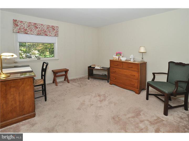 314 Garden Road Oreland, PA 19075 - Photo 17 of 22 Gallery Image 17