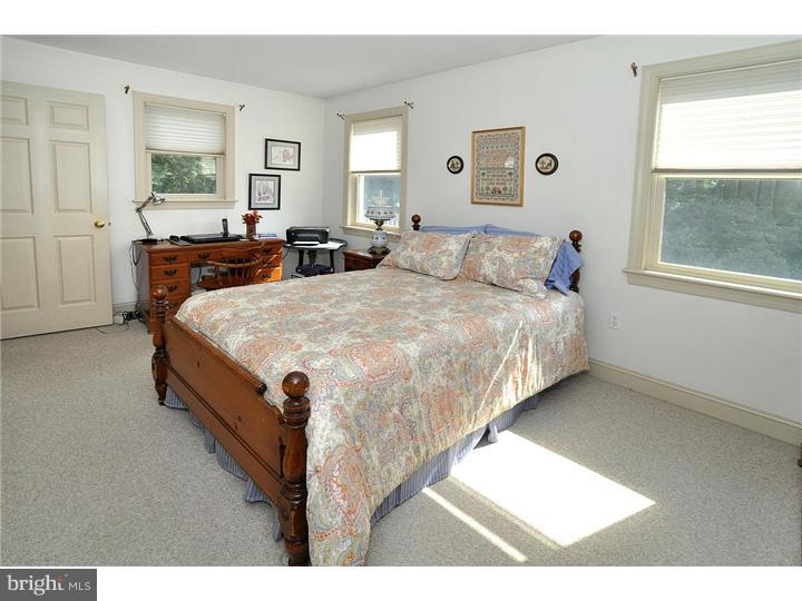 314 Garden Road Oreland, PA 19075 - Photo 19 of 22 Gallery Image 19