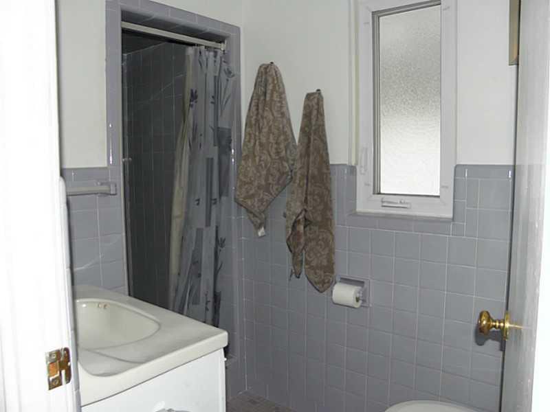 5742 Phillips Road Gibsonia, PA 15044 - Photo 9 of 23 Master Bath/Spa.