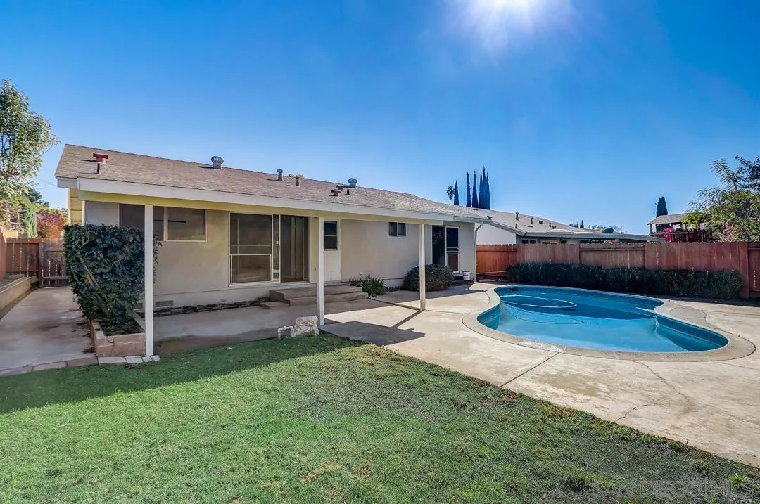 13428 Utopia Road Poway, CA 92064 - Photo 8 of 28 a view of a house with a yard and sitting area