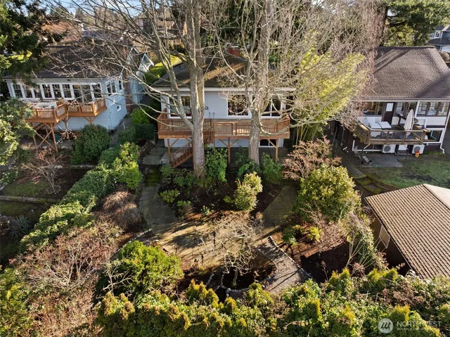 $850,000 | 15233 22nd Avenue Southwest, Burien, WA 98166