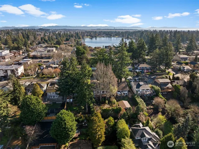 $850,000 | 15233 22nd Avenue Southwest, Burien, WA 98166