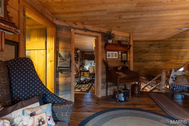 $799,900 | 8685 State Rte AD, Dora, MO 65637