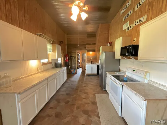 $799,900 | 8685 State Rte AD, Dora, MO 65637