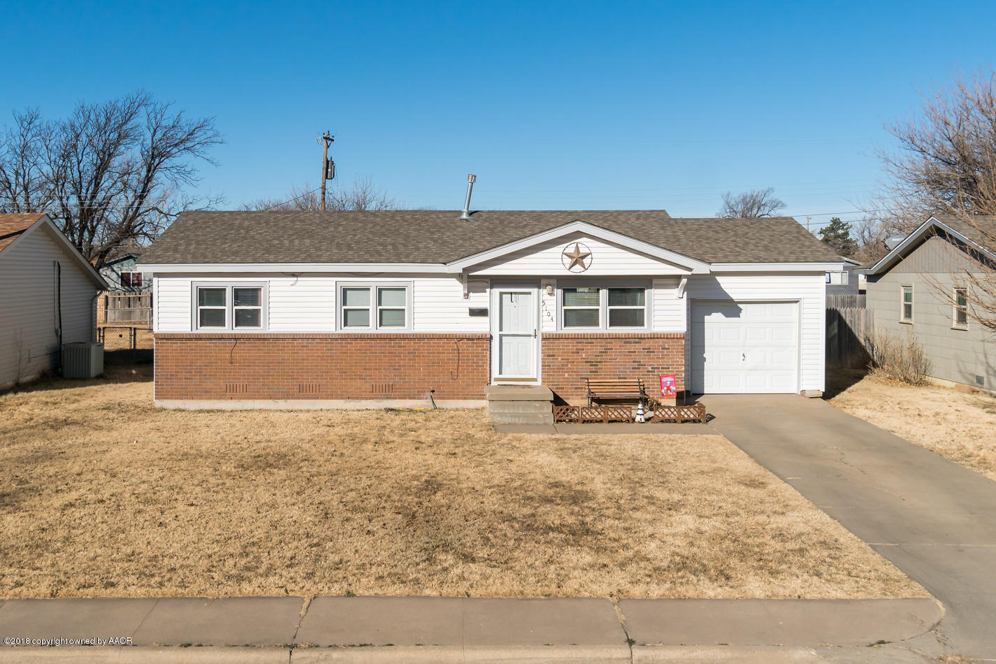 5104 Crockett Street Amarillo, TX 79110 - Photo 1 of 16 Front